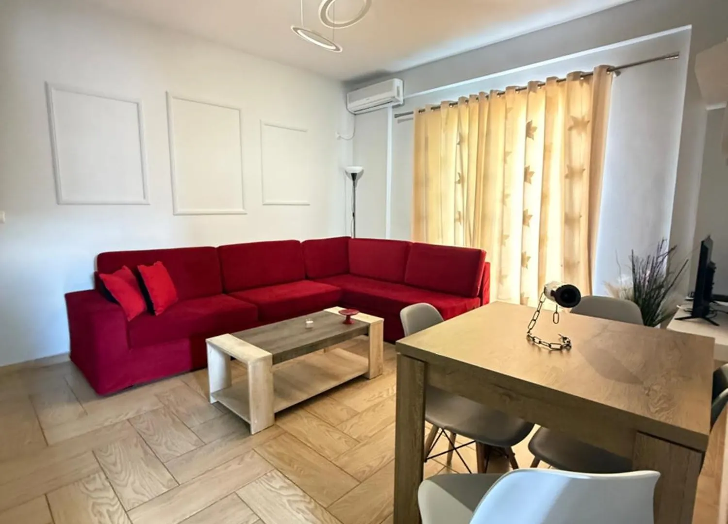 Snm Apartment -Saranda Center